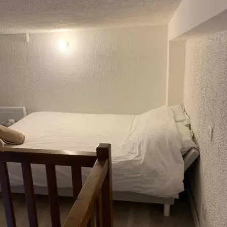 Studio Gare St Roch, Place De La Comedie & Wifi Apartment